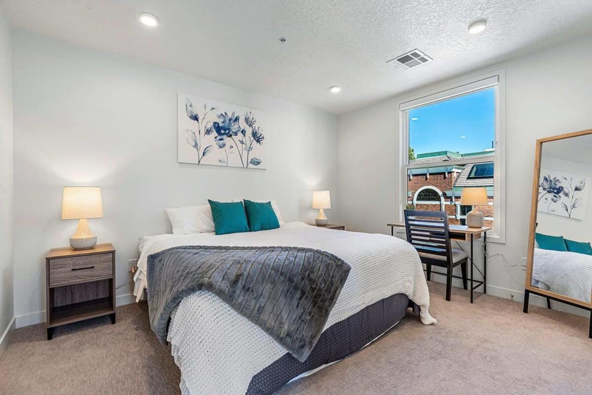 2Br Luxury Urban Escape Balcony & Fitness Center Lägenhet Salt Lake City Exteriör bild